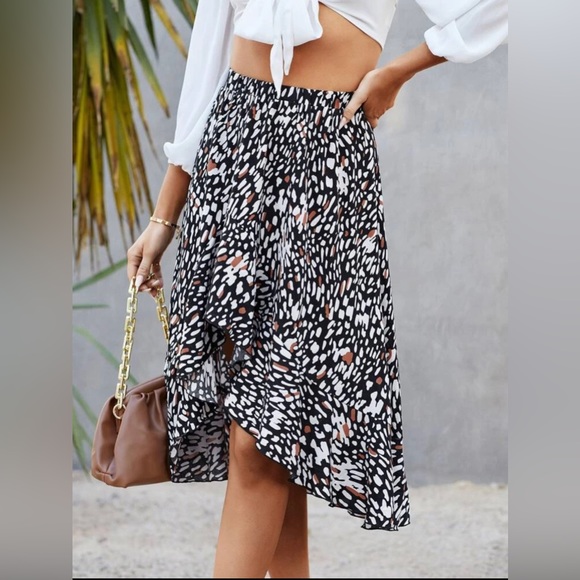 SHEIN Allover Print High Low Ruffle Hem Skirt, Women's Size Small. - Picture 2 of 5